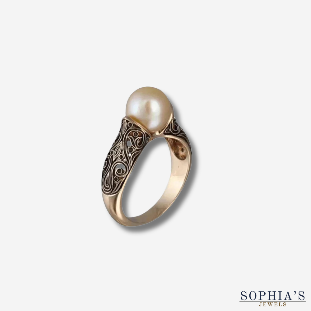 Vintage Gold Pearl Ring